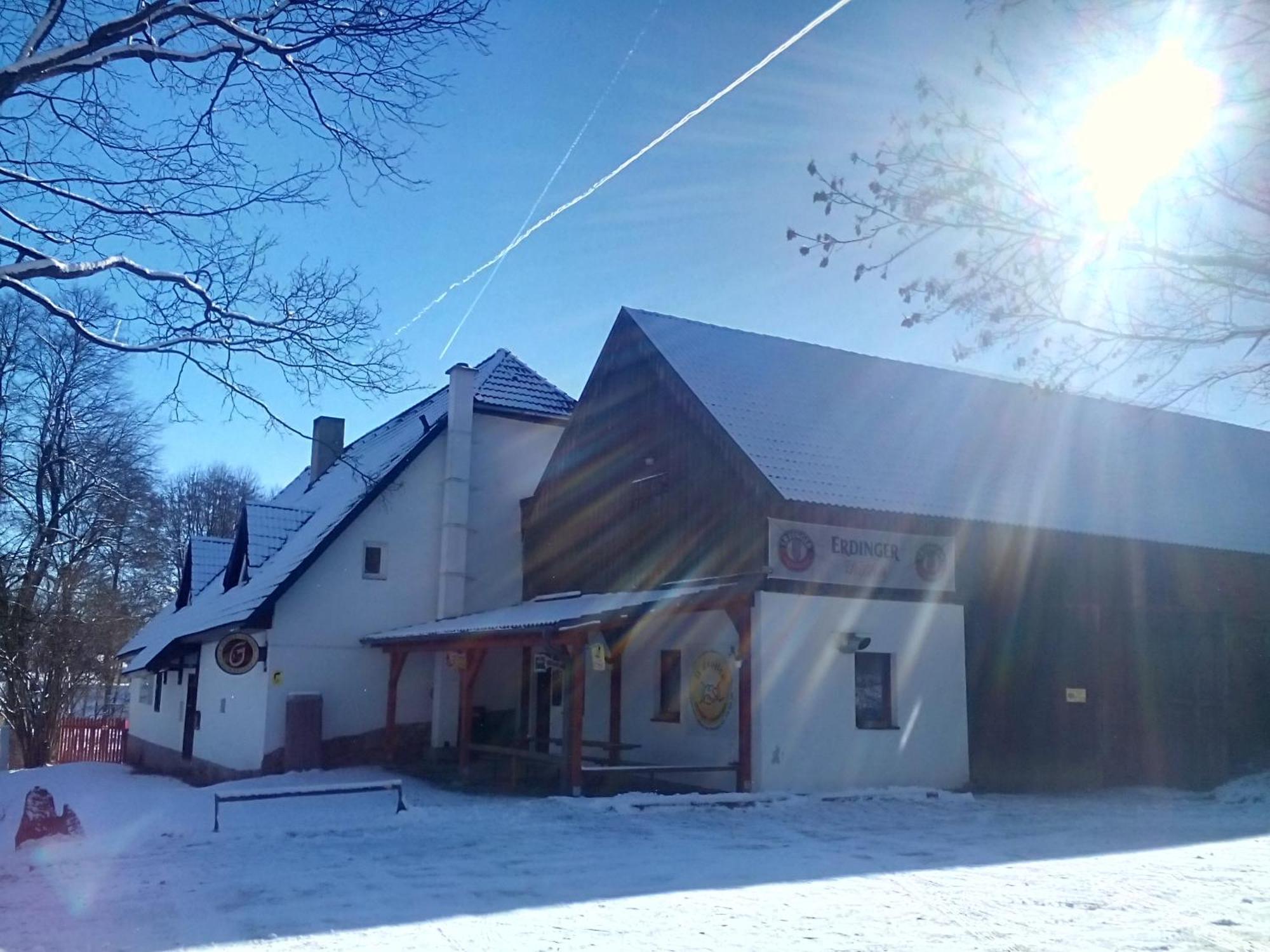 Hotel Penzion U dvojice Nove Mesto na Morave Esterno foto